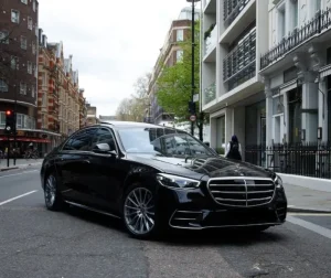 Mercedes chauffeur Melbourne