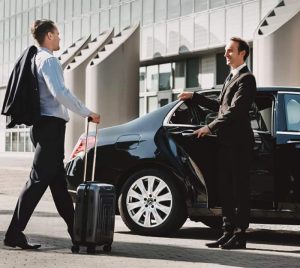 airport transfer Geelong to Melbourne